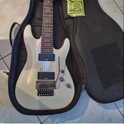Schecter Demon-7fr 2020-2023- Vintage White image 1