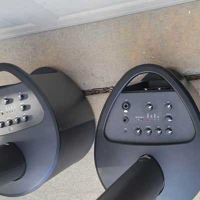 A pair of LD Systems MAUI5 800w All-in-One PA System with Bluetooth 2020s - Black w/ Bags and Covers image 9