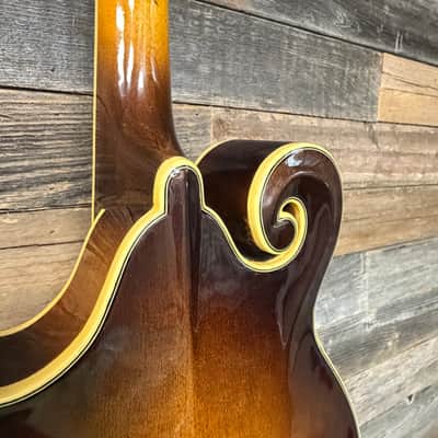Aria Pro II Mandolin w/ case image 2