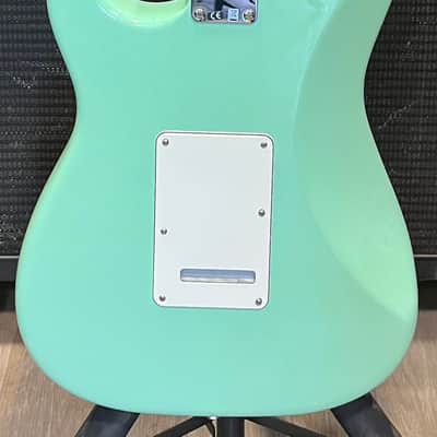 Fender American Special Stratocaster with Maple Fretboard 2013 - Surf Green image 10