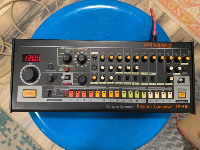 Roland Boutique Series TR-08 Analog Modeling Drum Machine 2017 - Present - Black imagen 1