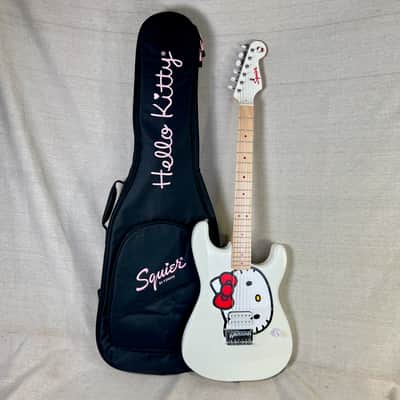 Squier Hello Kitty Stratocaster 2025 White Electric Guitar image 2