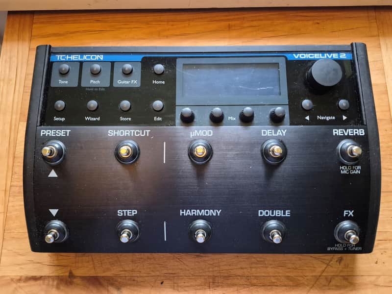 TC-Helicon VoiceLive 2 Vocal Multi-Effects Processor Pedal image 1