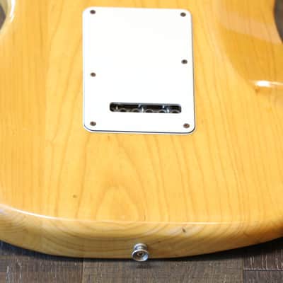 Vintage! 1975 Fender Stratocaster Electric Guitar Natural + Fender Case image 16