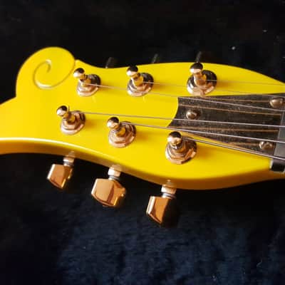 Prince Cloud Guitar 1990s Yellow image 4
