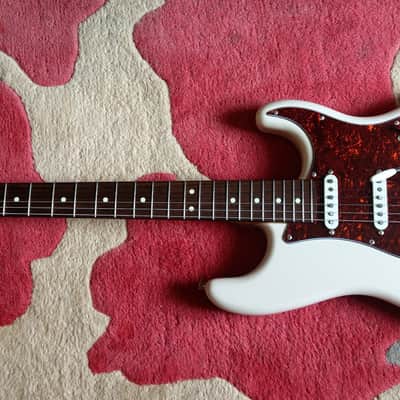 Limited Edition Fender MIJ Hybrid II Stratocaster - Made in Japan -Satin Sand Beige image 1