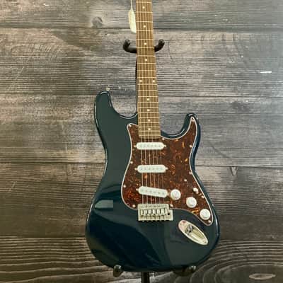 Nashville Guitar Works Strat style Recent - Dark Blue image 2