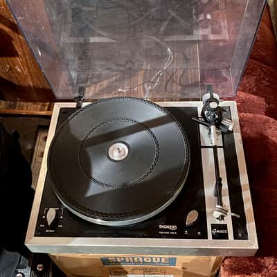 Thorens TD145 sortie du placard