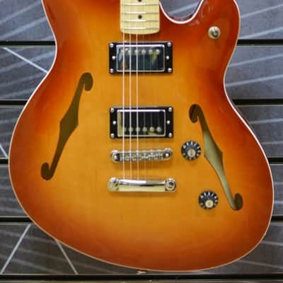 Fender Squier Affinity Series Starcaster Deluxe Electric Guitar, Sienna Sunburst image 6