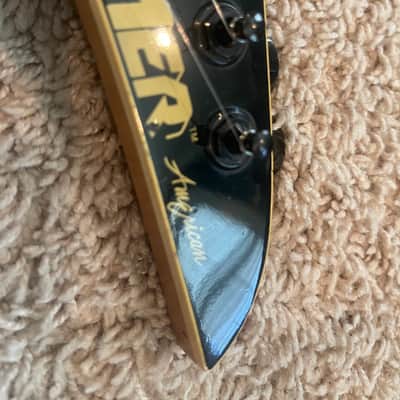 1989 Kramer Pacer Custom II in Flip Flop Champagne with HSC HSS Floyd image 12