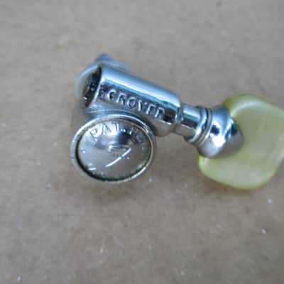 Single 1 1960s 67 Grover Fender F USA Pat Pending Guitar Tuner Pearloid Button image 1