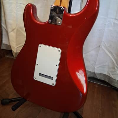 Fender Stratocaster 2019 - Red image 6
