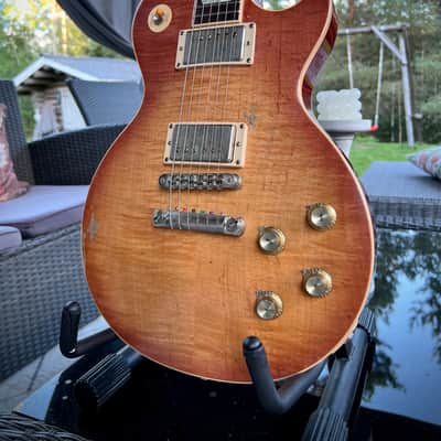 Gibson Les Paul Standard 2005 - Light Burst Relic image 2