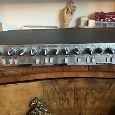 Focusrite Platinum Tone Factory - Compressor, EQ, Channel Strip, Preamp, Tone Control, Filter image 5