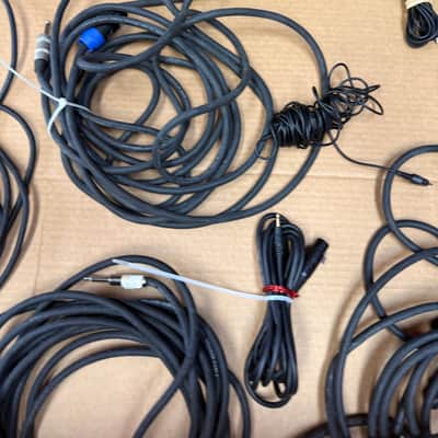 13 Cables of mixed types (See images) image 7