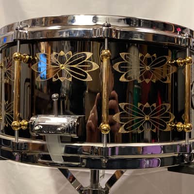 DW - 14x6.5" Memphis Drum Shop 30th Anniversary Limited Edition, Brass Snare Drum, Engraved with Gold Hardware & Tube Lugs 2010's - Black Nickel Over Brass image 13