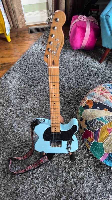 Fender Vintera '50s Telecaster Modified with Maple Fretboard 2019 - 2023 Daphne Blue