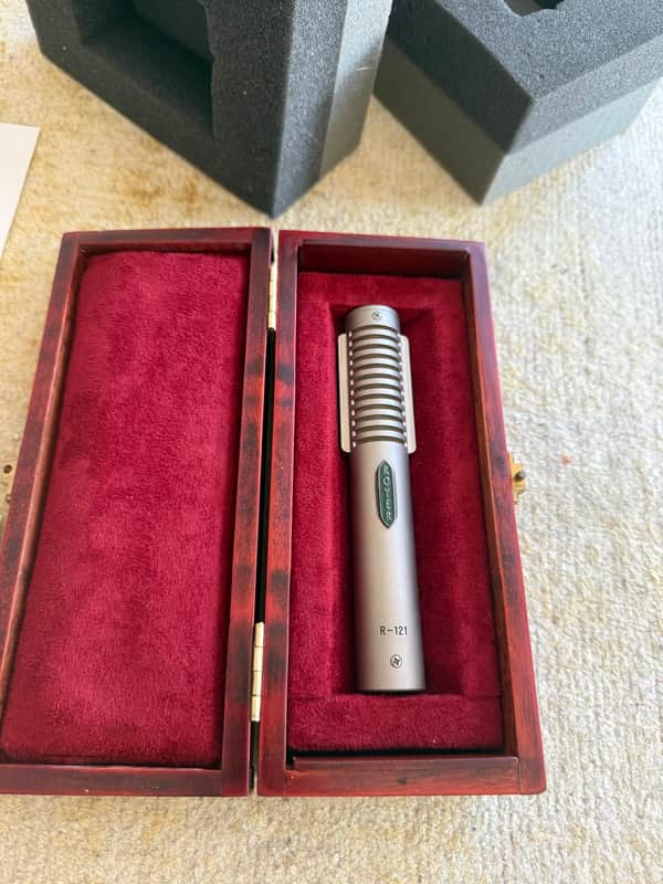 Royer R-121 Ribbon Microphone 1998 - 2021 - Nickel image 1