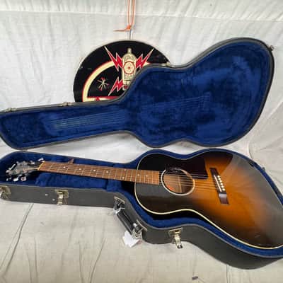 Gibson L-00 L00 Blues King Parlor Acoustic Guitar with Case 2003 image 1