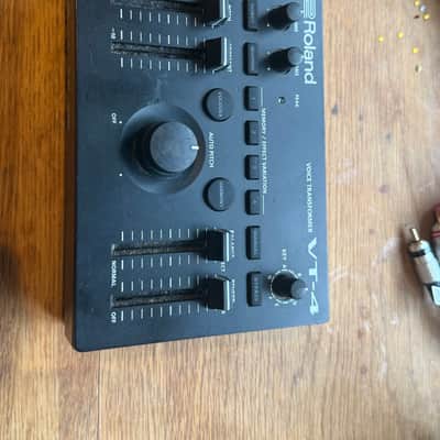 Roland VT-4 Voice Transformer 2018 - Present - Black image 2