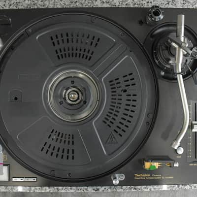 Technics SL-1200MK6 Black Direct Drive DJ Turntable in Good Condition. image 7