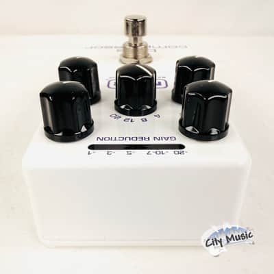 Used MXR M87 Bass Compressor Bass Guitar Effects Pedal image 6