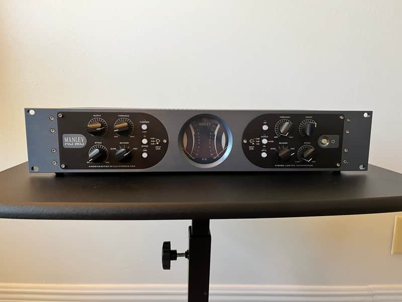 Manley Labs Nu Mu Dual Channel Tube / Solid-State Hybrid Compressor/Limiter image 1