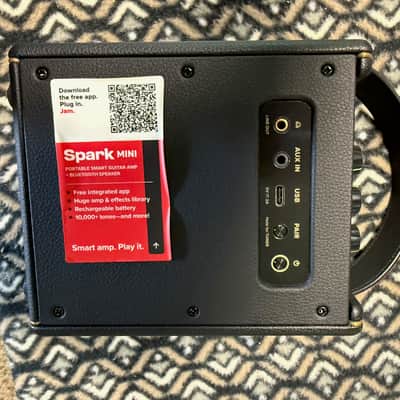 Positive Grid Spark MINI Portable Digital Modeling Guitar Practice Amp 2022 - Present - Black image 4