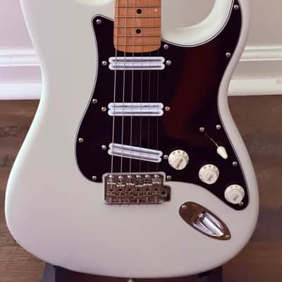 Fender Highway One Body With Squier Standard Neck And Squier Contemporary Wiring image 2