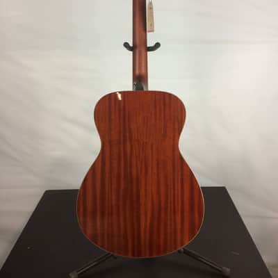 Yamaha FS850 Grand Concert Acoustic Guitar, Solid Mahogany Top image 4