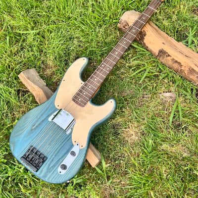 TW Basses Royal 54 Precision Bass 2020’s - Blue/Coral Blue Ash image 2