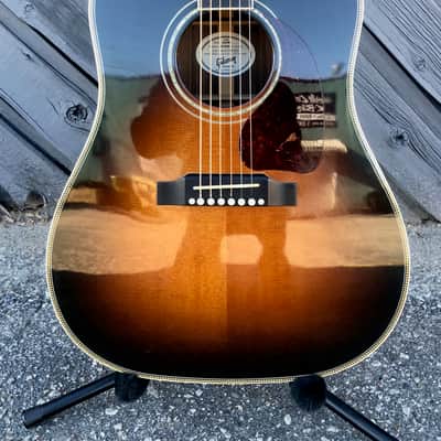 Gibson J-45 Rosewood Custom 2010 - Vintage Sunburst image 3