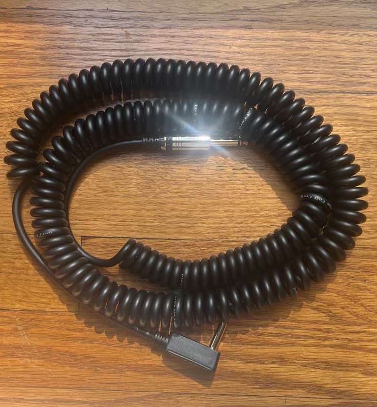 Vox VCC090BK Vintage Coiled 1/4" Straight / Angled TS Instrument Cable - 29.5' 2005 - Present - Black image 1