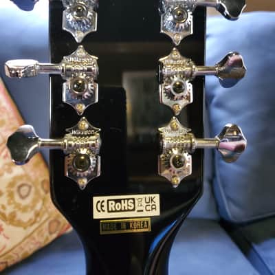 Eastwood Airline Tuxedo with Bigsby 2022 - Black with white trim image 8