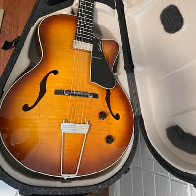 The Loar LH-650 Electric Archtop Guitar with Cutaway. New! | Reverb