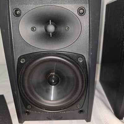 Boston Acoustics Boston Acoustics CR65 Black (Pair) 2-Way Bookshelf Speakers 90s image 3