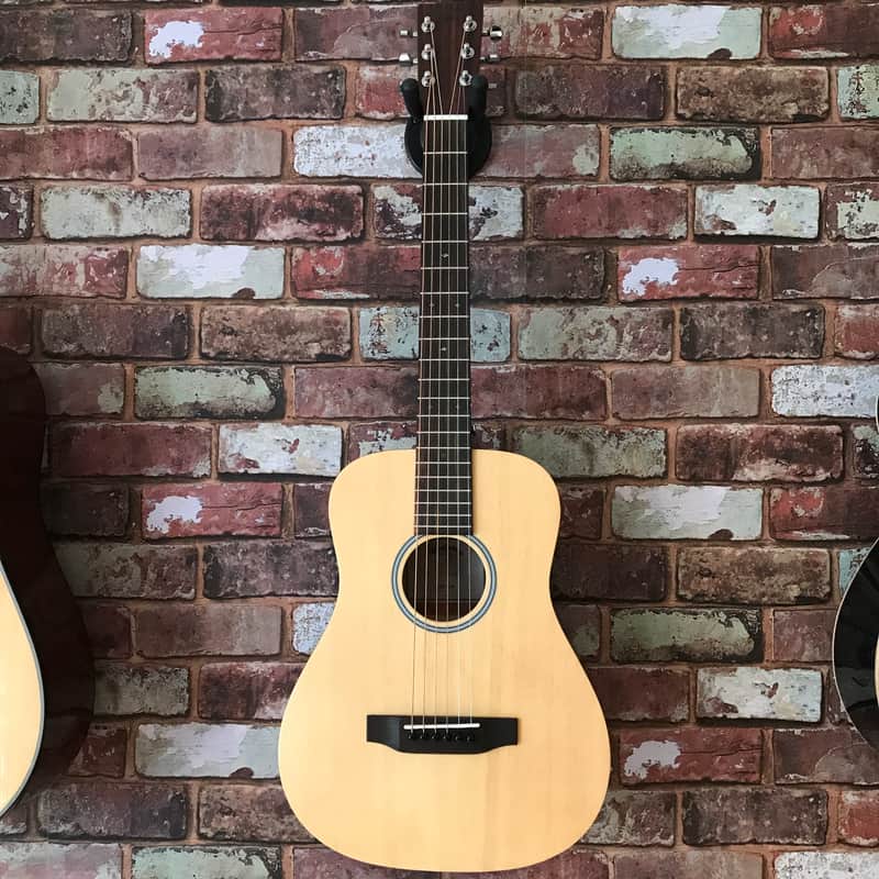 Sigma TM-12E Travel Guitar Natural image 1