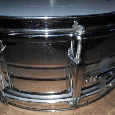 Coronet Deluxe 10-lug snare drum 1960's chrome image 6