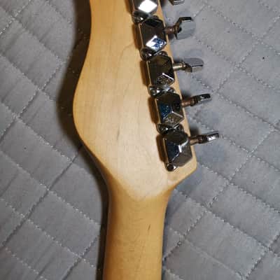 *RARE* 1980's Hondo H-2 (Korea) - Black w/SETUP/FRETWORK image 10