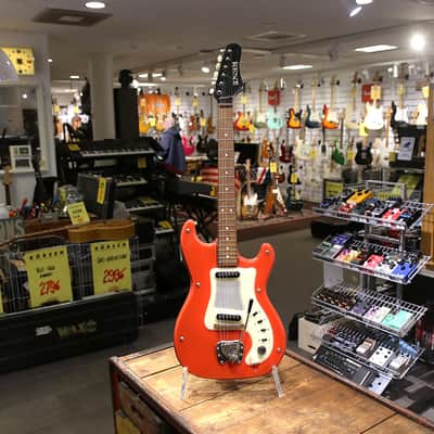 Hagstrom Kent 1962 - Red image 1