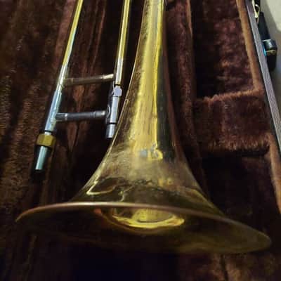 Buescher Aristocrat Brass Trombone, USA, Good Condition, with case & mouthpiece image 8