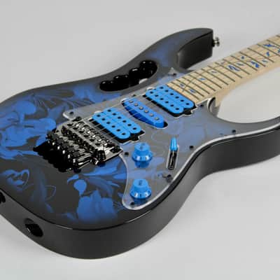 Ibanez Steve Vai Signature JEM77 - Blue Floral Pattern 2024 w/Gig Bag (JEM77PBFP) image 4