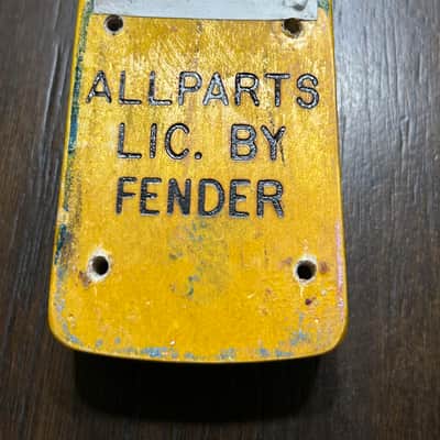 Allparts Relic Strat Neck w/aged tuners image 2