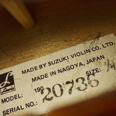 Suzuki Model 220 size 1/4 violin, Japan, 1986, with case (Bow needs replace hair) image 6