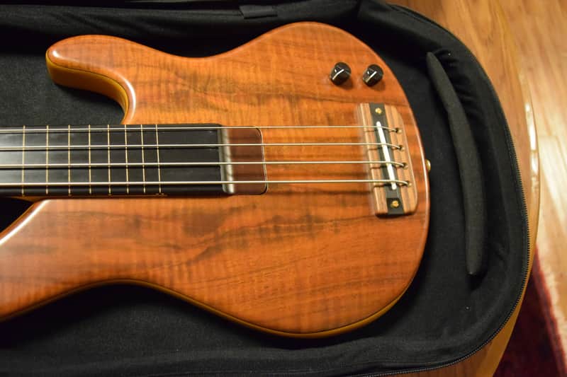STR LS44P 2006 Burl Walnut Fretless image 1