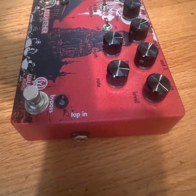 Walrus Audio Bellwether Analog Delay V1 Red image 3