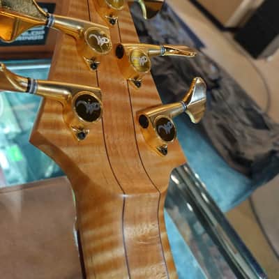 Custom Warrior 5 String Bass Natural Flame Maple Mint OHSC Free Shipping! image 7