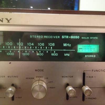 Sony STR-6050 Stereo Amp Receiver PHONO Wood Case + Lit Silver Panel EUC image 5