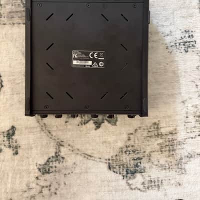 IK Multimedia AXE I/O Solo USB Audio Interface 2020 - Present - Black image 5