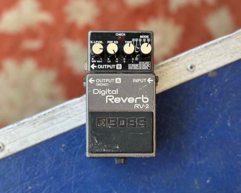 Boss RV-2 Digital Reverb